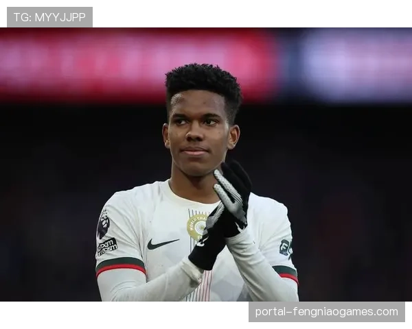 赛前消息:切尔西两名主力边后卫因伤缺席对阵曼联一役 赛前消息:切尔西两名主力边后卫因伤缺席对阵曼联一役